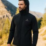 מעיל סופטשל דגם Puffin X II מבית Aztec בצבע שחור